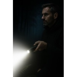 Соларен фенер YES-101 със соларен панел и телескопично увеличение