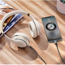 HOCO UPA26 Usb-C към 3.5MM AUX преобразуващ кабел с дължина 1 метър