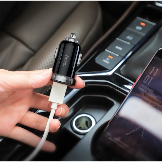 HOCO Z44 12v. минималистично зарядно за кола USB+USB-C PD20W+QC3.0