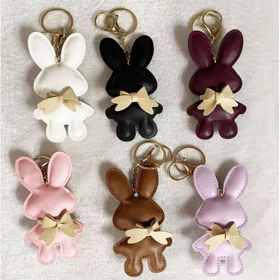 Ключодържател зайче от еко кожа – модерен аксесоар - Светло Лилав